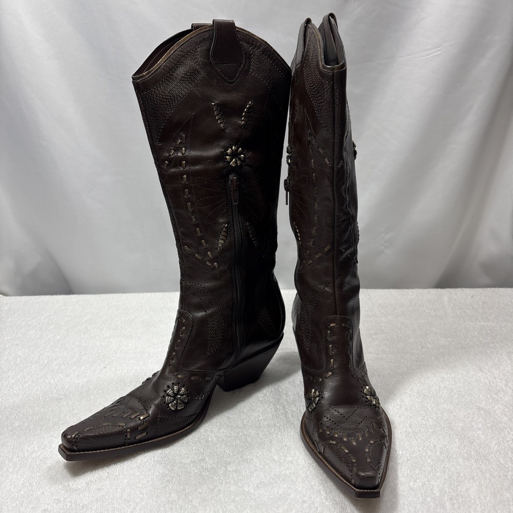 BCBGirls Tall Western Boots Brown Leather Studded Flower Snip Toe 8.5 Knee High